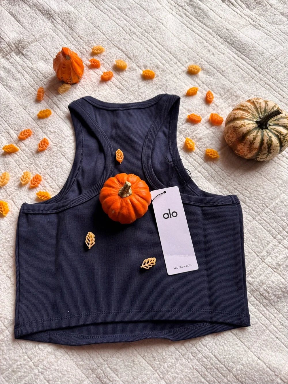 ALO Yoga Women Navy Crop Tank Top - Navy